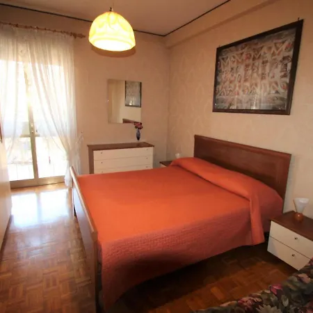 Locazione Turistica Centro Διαμέρισμα *